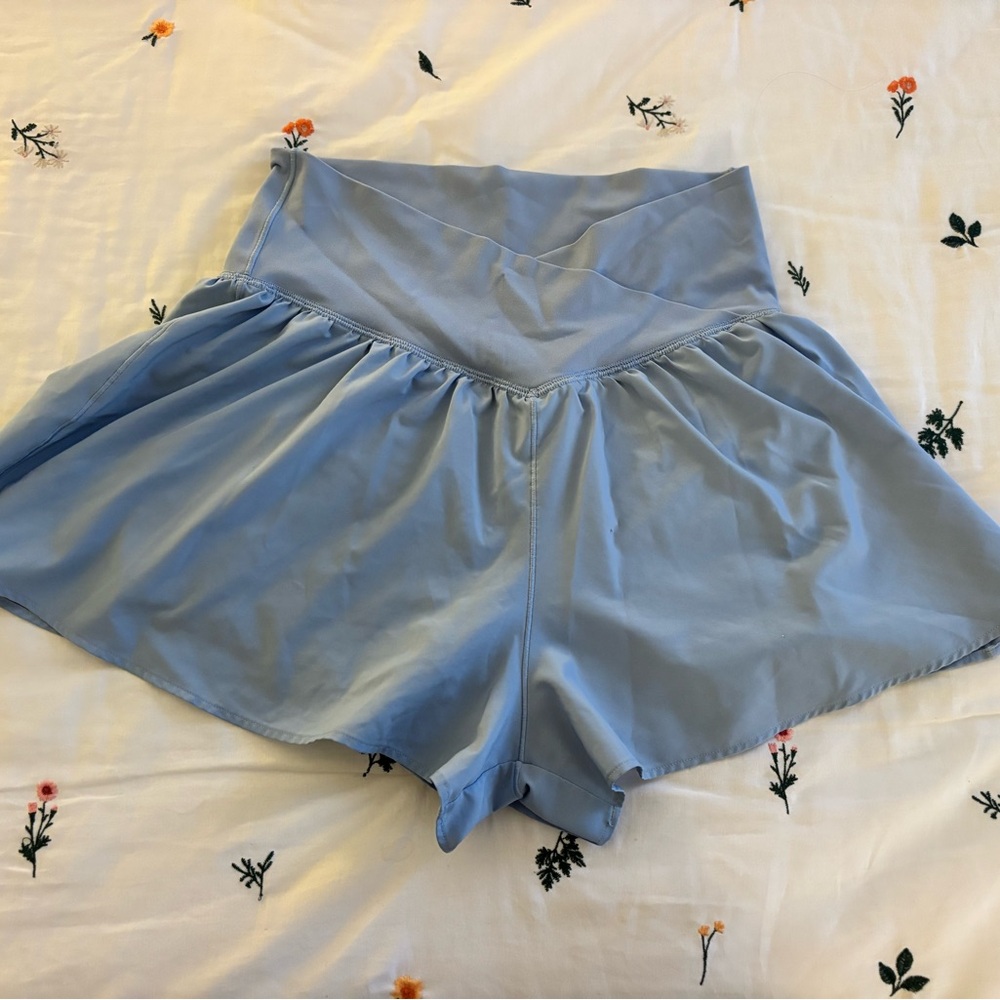 Aerie Light Blue Women's Shorts - Picture 2 of 3